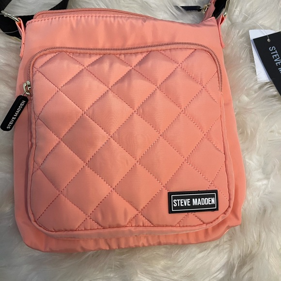 Steve Madden peach purse/ shoulder bag - Picture 2 of 5